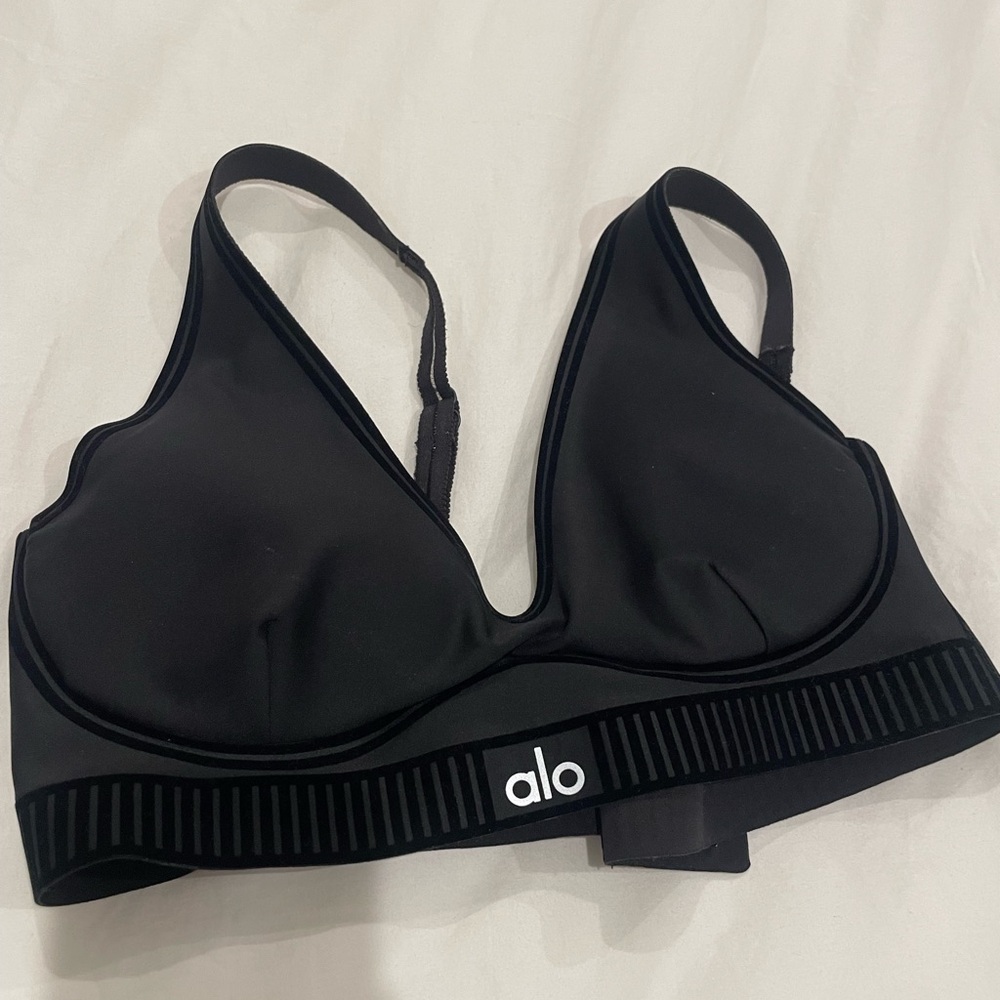 ALO Airlift Line Up Bra NEW